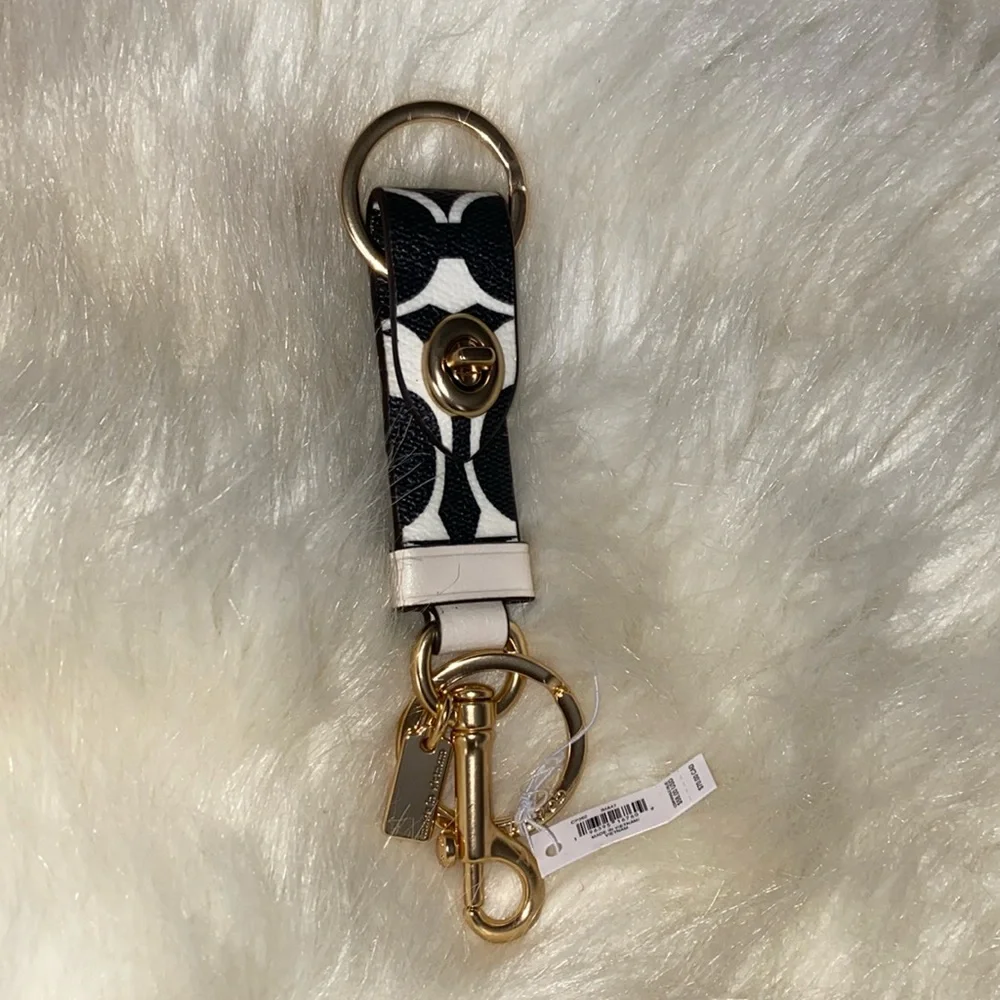 Trigger Snap Bag Charm